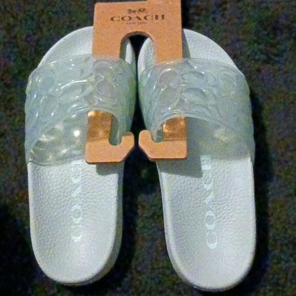 Coach Unna Slides - Picture 5 of 5